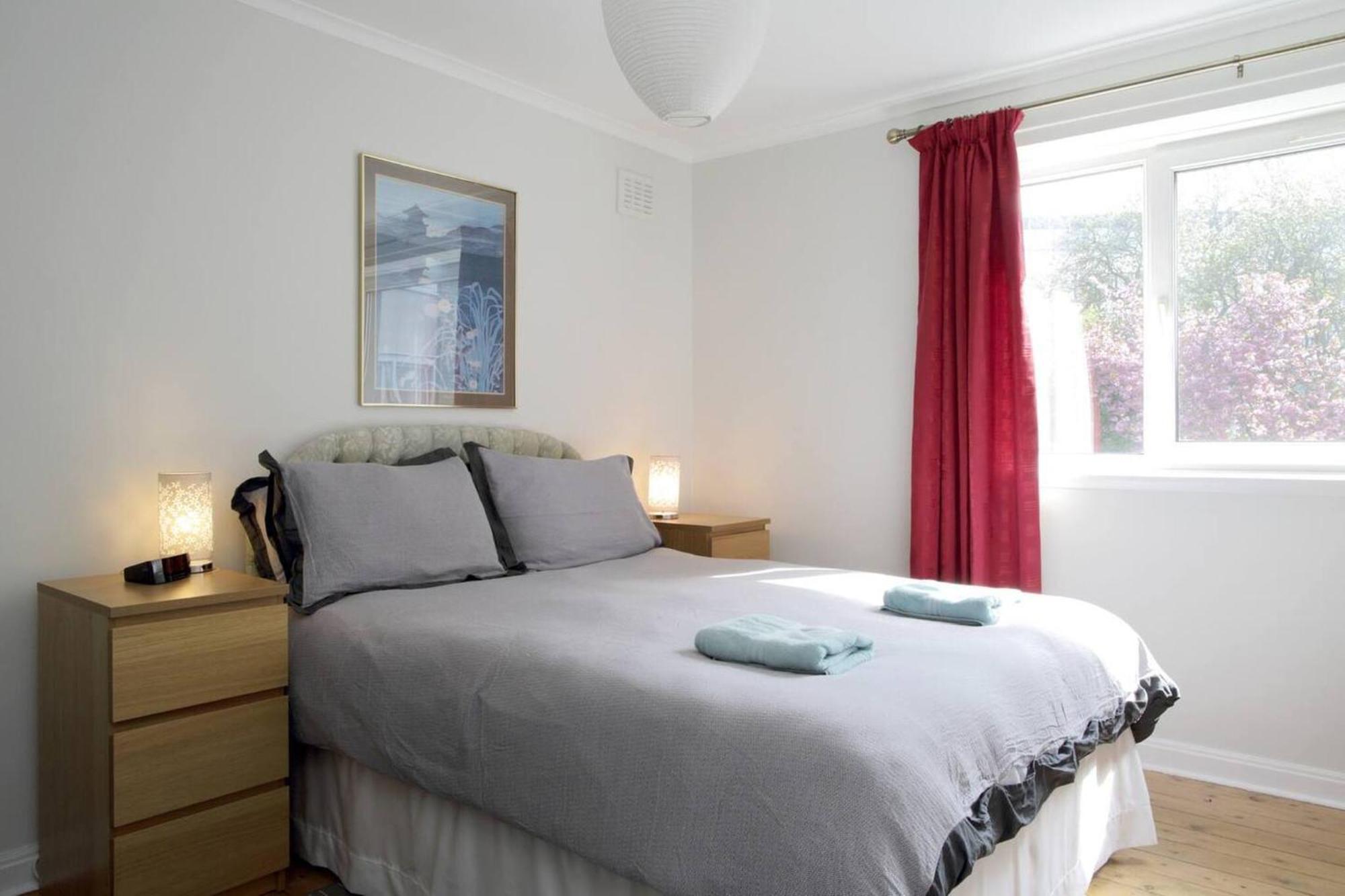 Apartment Family-friendly Flat Walkable From Princess Street Edinburgh
